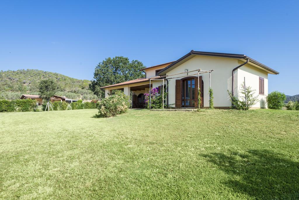 Agriturismo Terre Di Castiglione กาส์ตีจลิโอเน เดลลา เปสกายา ภายนอก รูปภาพ