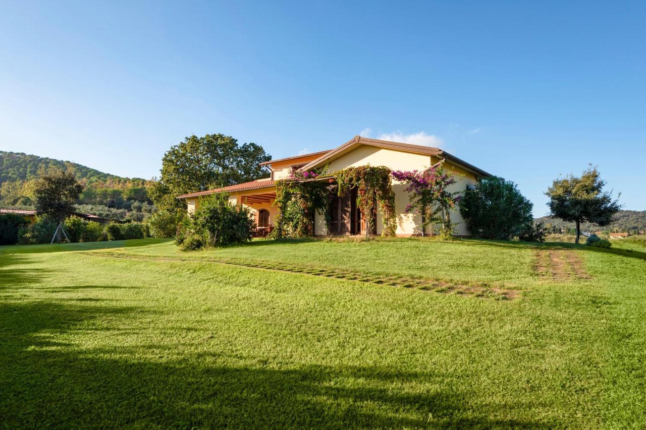 Agriturismo Terre Di Castiglione กาส์ตีจลิโอเน เดลลา เปสกายา ภายนอก รูปภาพ