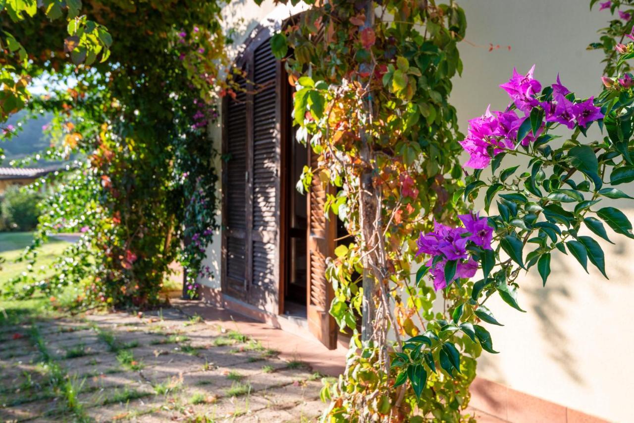 Agriturismo Terre Di Castiglione กาส์ตีจลิโอเน เดลลา เปสกายา ภายนอก รูปภาพ