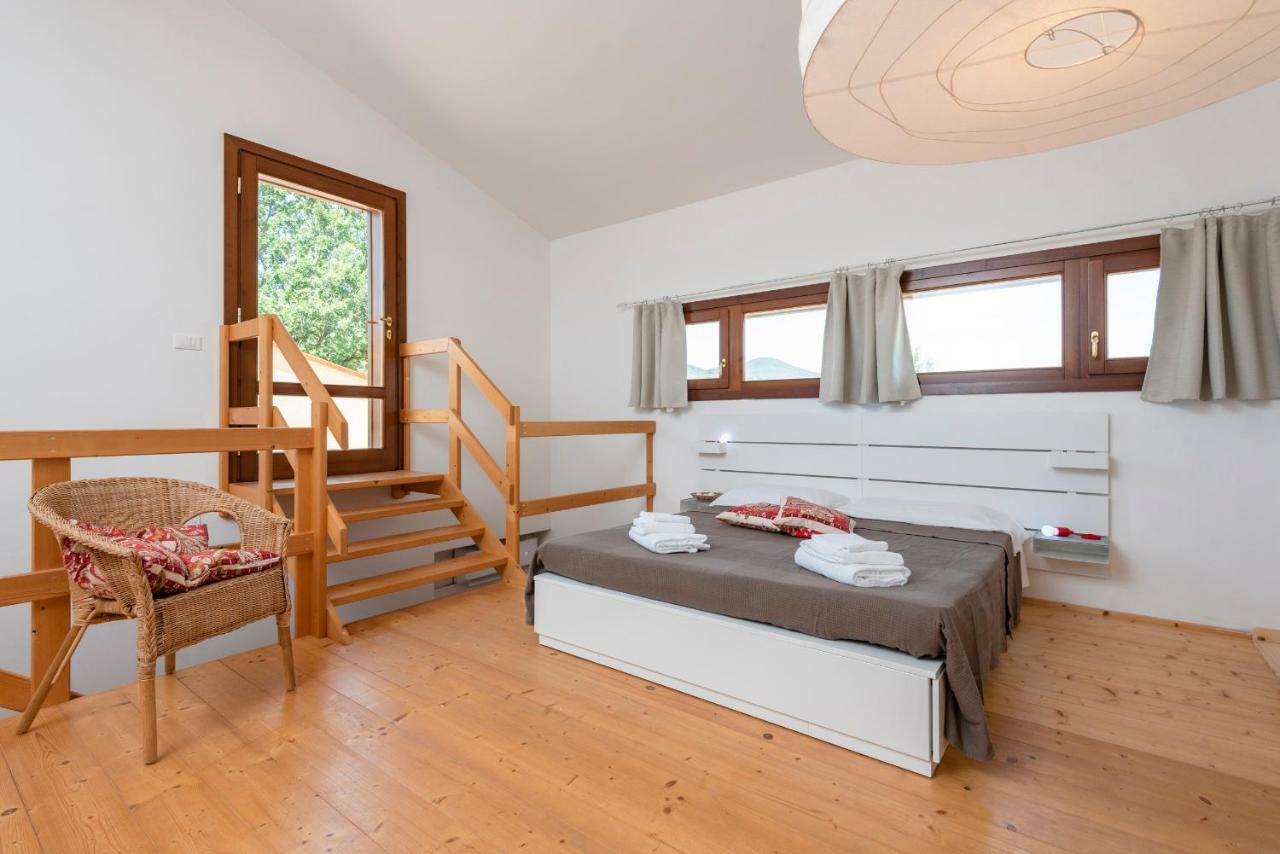 Agriturismo Terre Di Castiglione กาส์ตีจลิโอเน เดลลา เปสกายา ภายนอก รูปภาพ